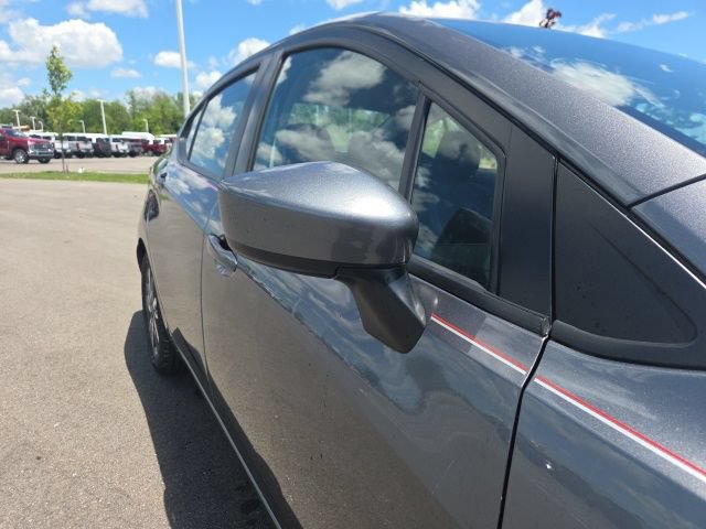 Used 2024 Nissan Versa SV FWD image 5
