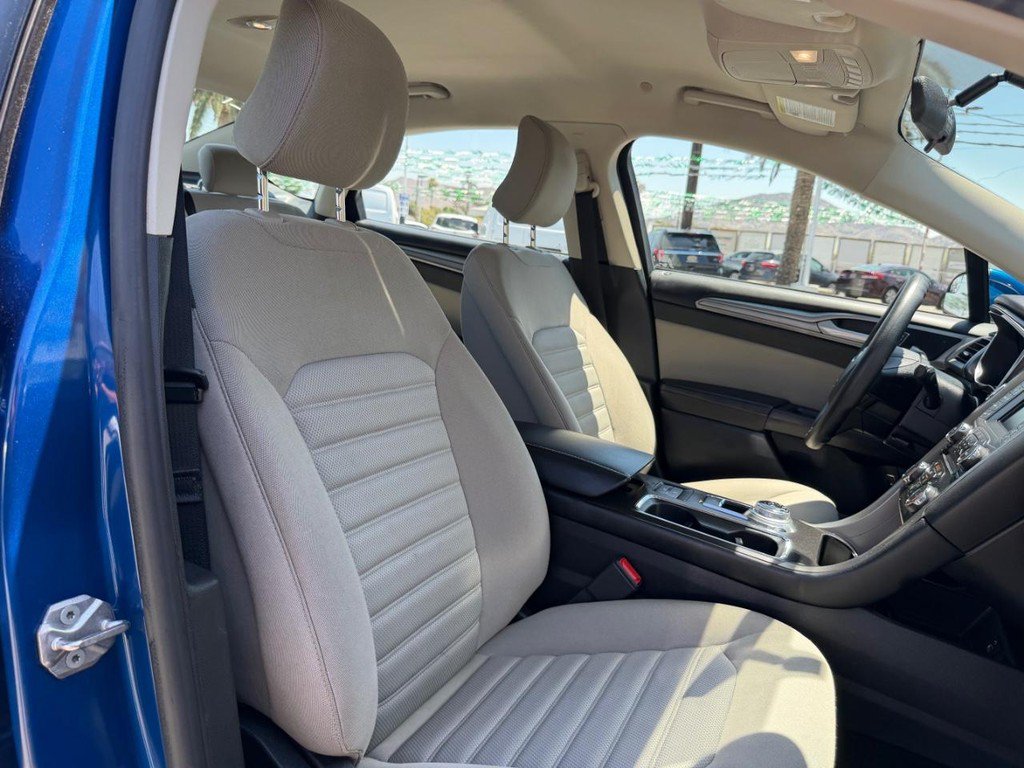 Used 2017 Ford Fusion S FWD image 22