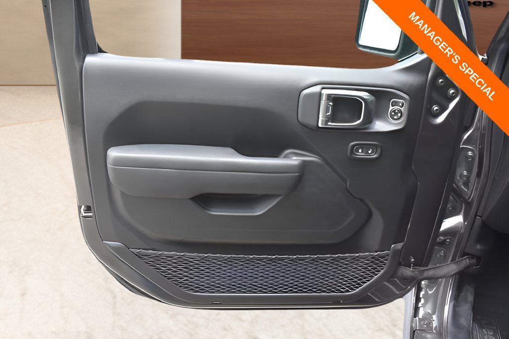 New 2025 Jeep Gladiator Mojave AWD/4WD image 9