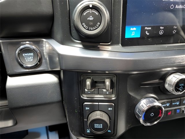 New 2025 Ford F250 Lariat w/ Lariat Ultimate Package image 17