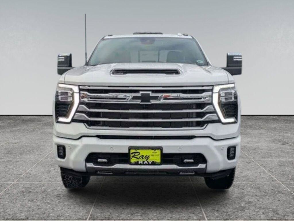 New 2026 Chevrolet Silverado 3500 High Country w/ High Country Premium Package AWD/4WD image 2