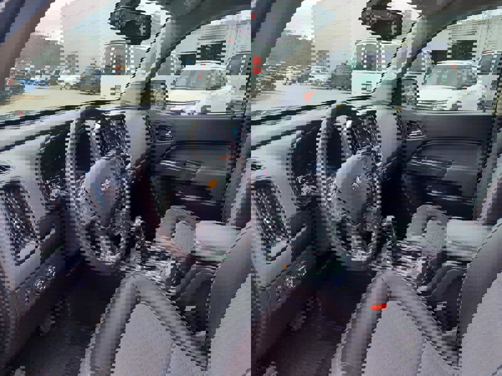 Used 2017 Chevrolet Colorado Z71 image 8