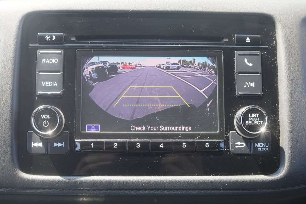 Used 2021 Honda HR-V LX image 3