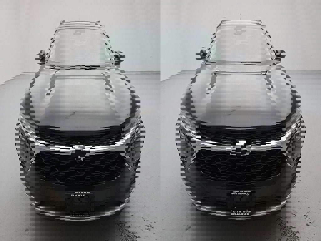 New 2026 Chevrolet Trax LT w/ Driver Confidence Package image 5