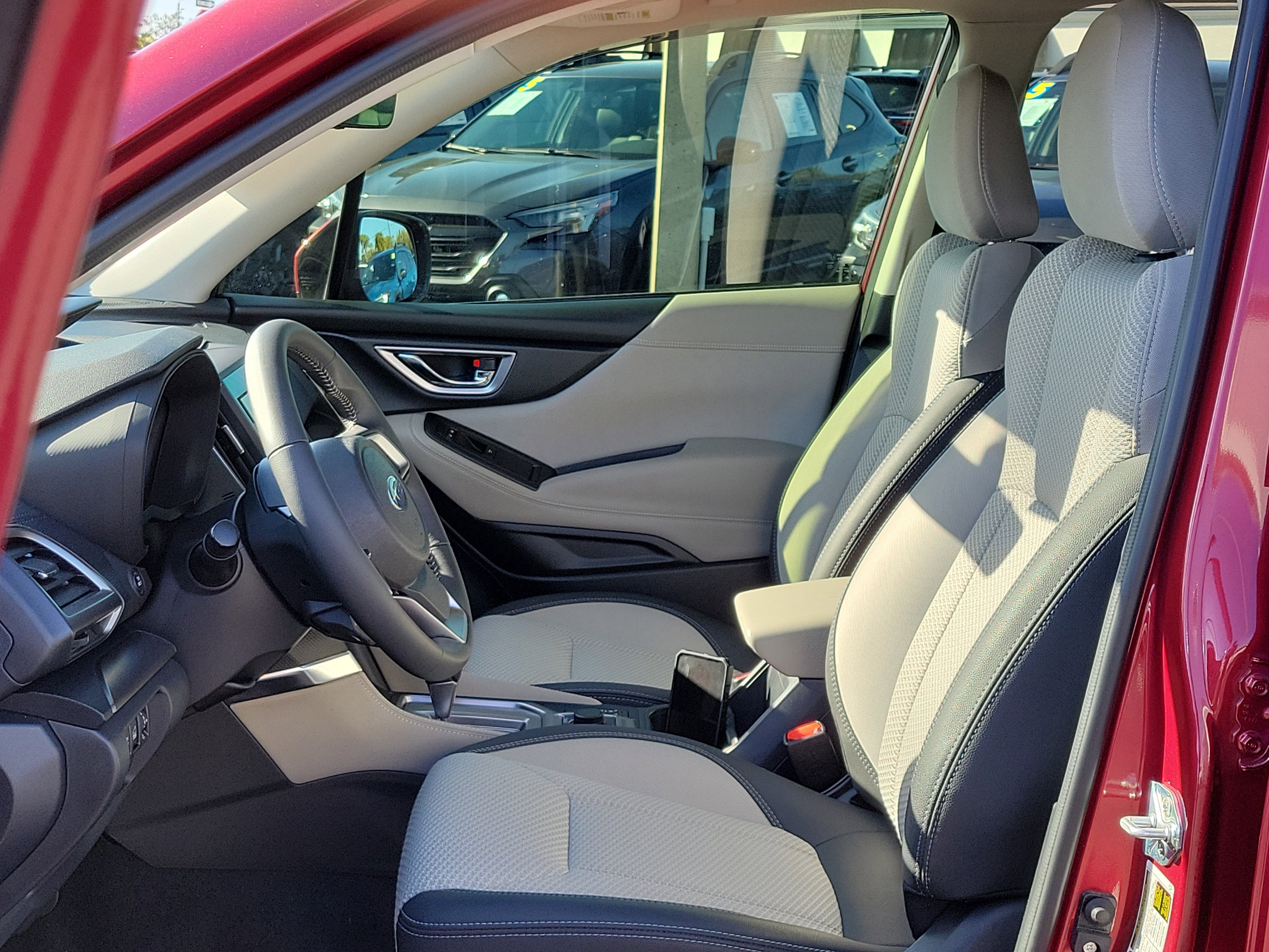 Certified 2024 Subaru Forester Premium AWD/4WD image 23