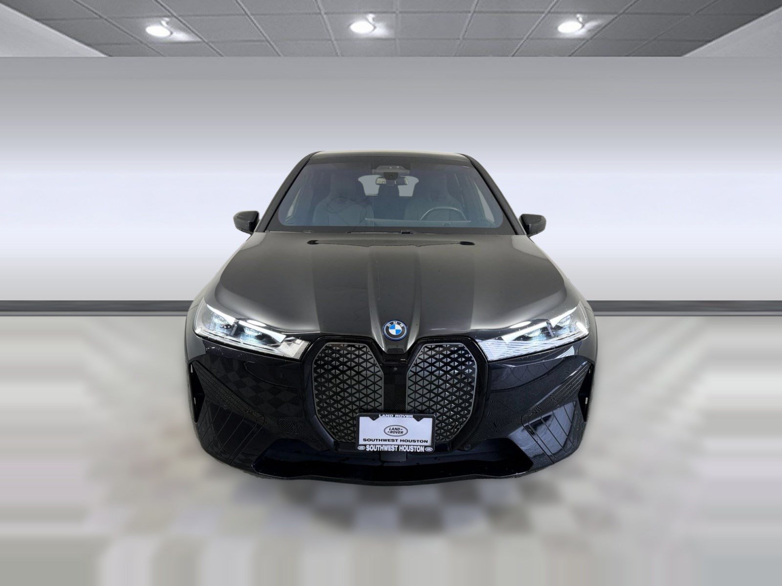 Used 2025 BMW iX xDrive50 AWD/4WD image 6