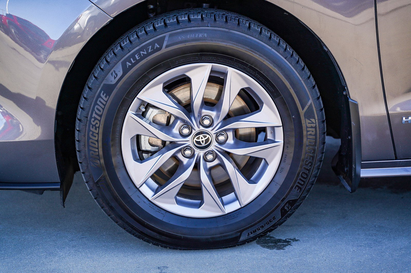 Certified 2021 Toyota Sienna LE image 7