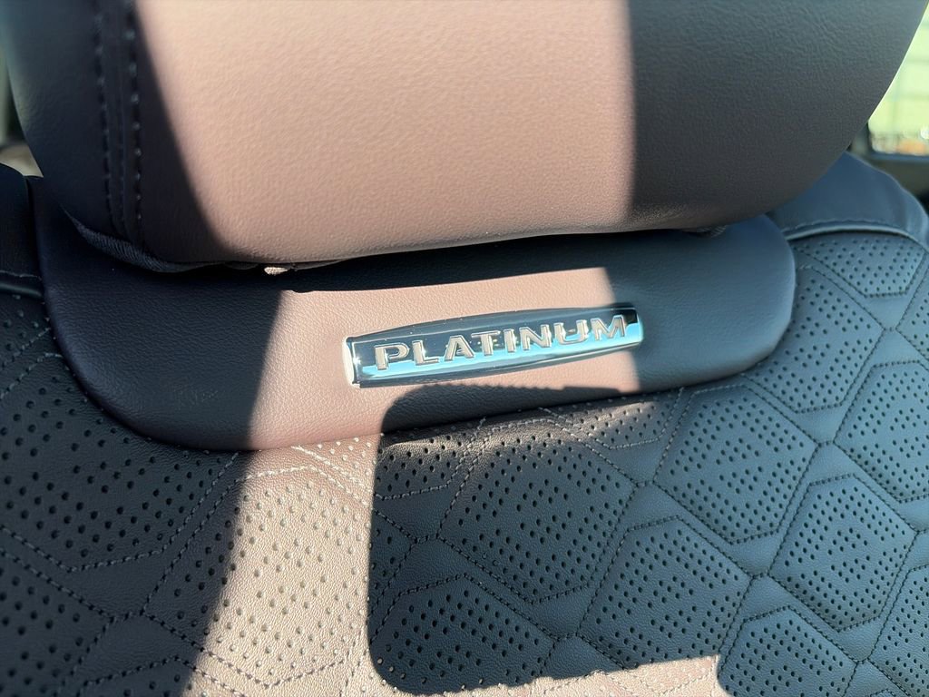 Used 2026 Ford Explorer Platinum w/ LUX Leather Package image 21