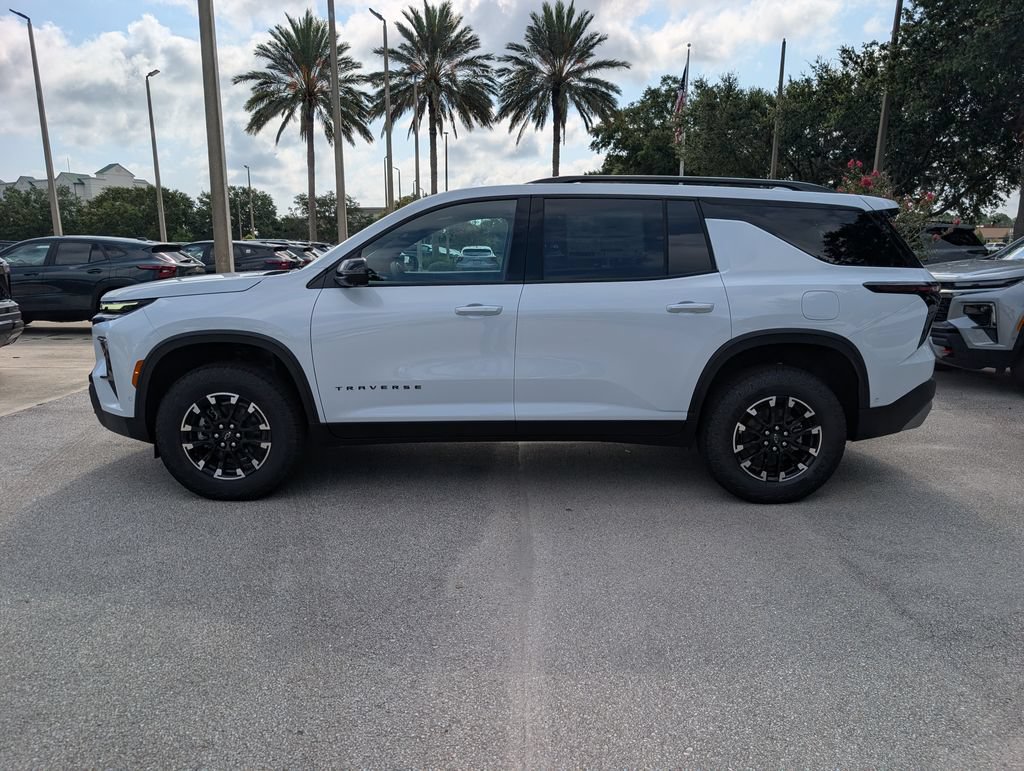 New 2026 Chevrolet Traverse Z71 w/ Enhanced Driving Package AWD/4WD image 5
