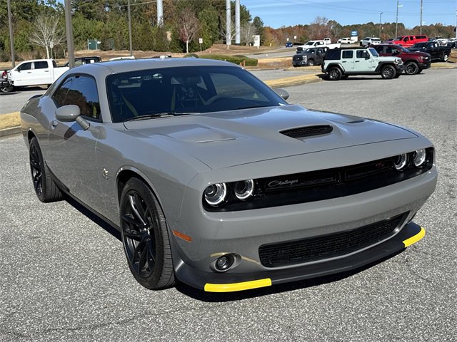 Used 2023 Dodge Challenger R/T Scat Pack image 4