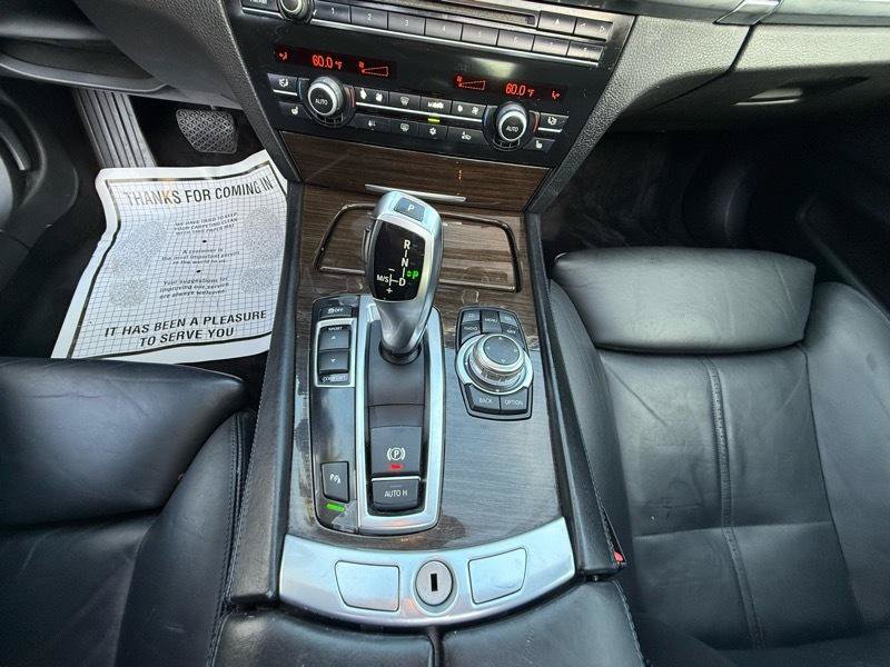 Used 2009 BMW 750i RWD image 71