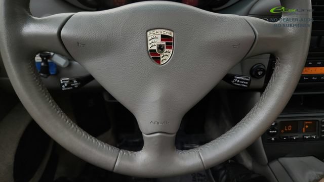 Used 2001 Porsche 911 Carrera RWD image 61