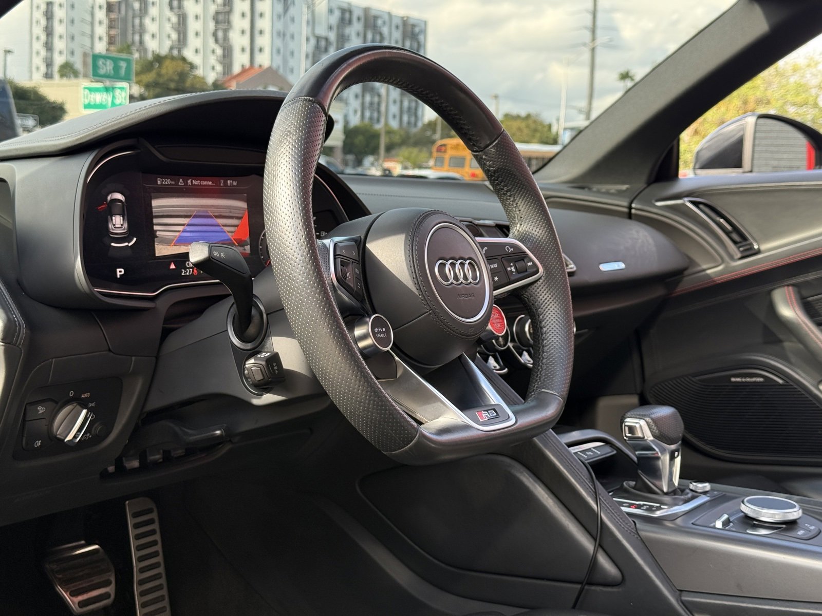 Used 2021 Audi R8 V10 image 17