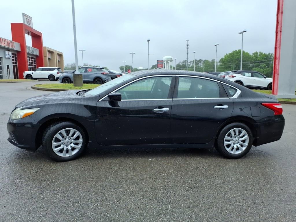 Used 2016 Nissan Altima 2.5 S w/ Power Driver Seat Package FWD image 17