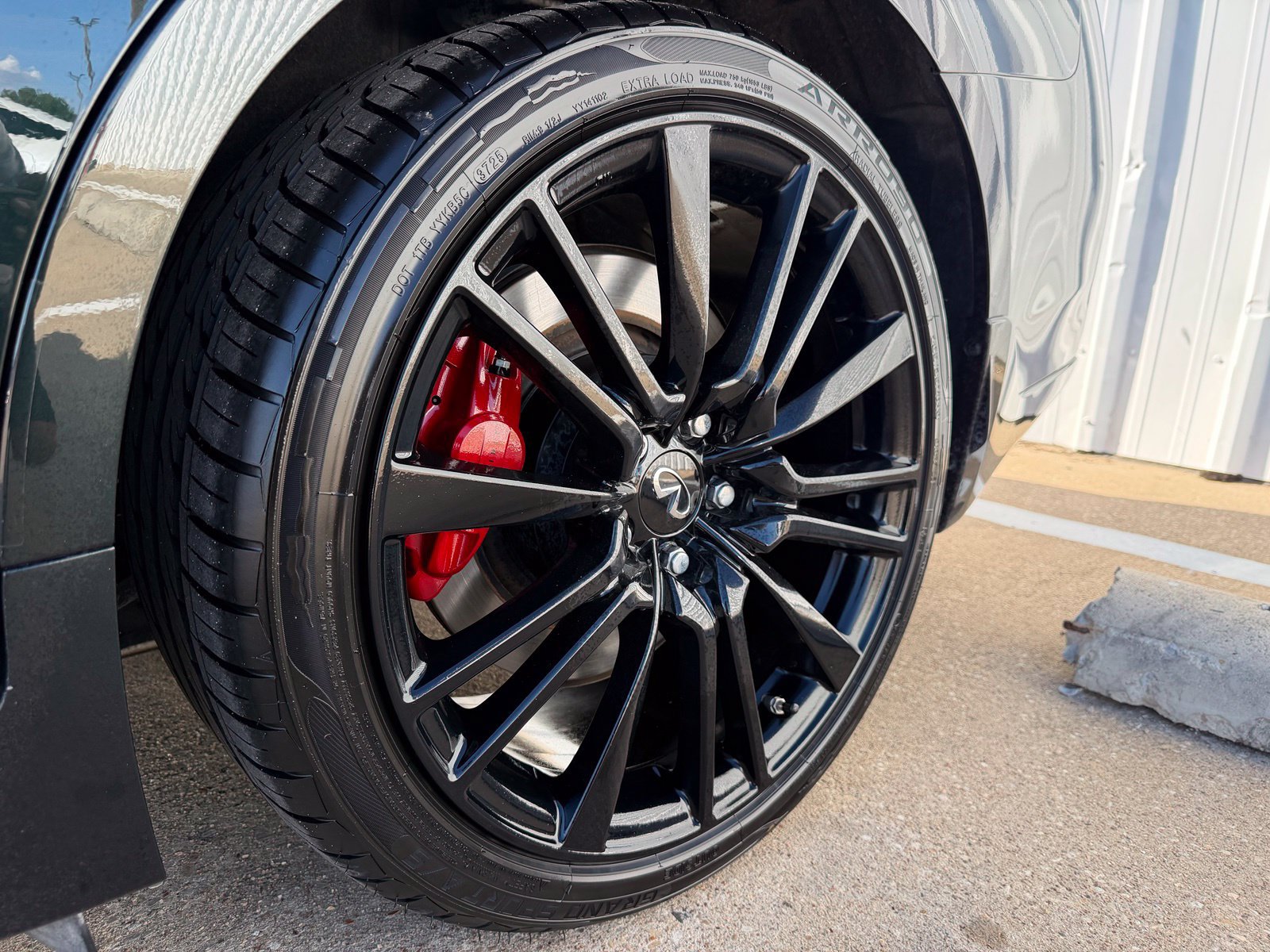 Used 2024 INFINITI Q50 Red Sport 400 w/ Black Opal Edition RWD image 49