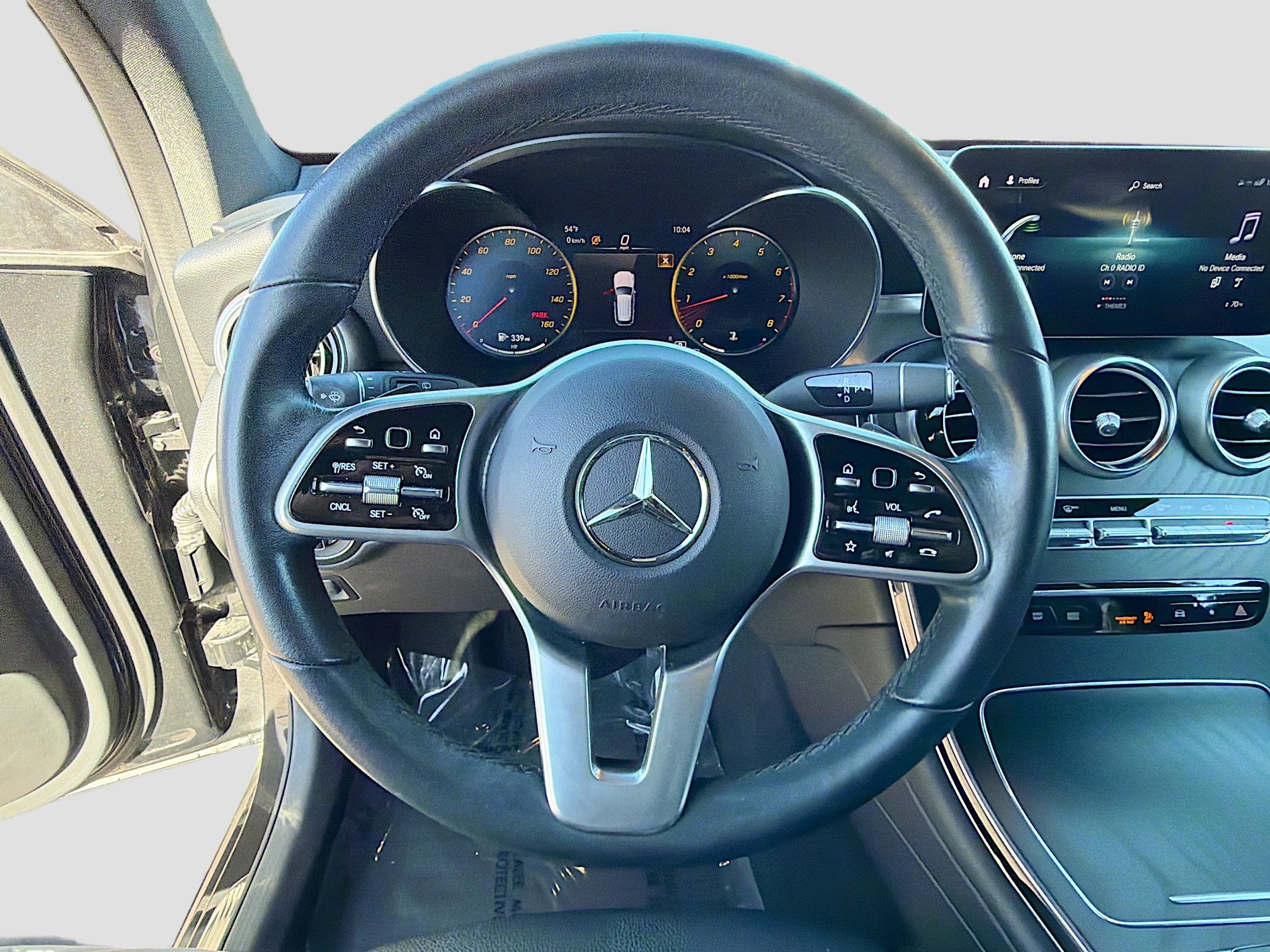 Used 2022 Mercedes-Benz GLC 300 image 38