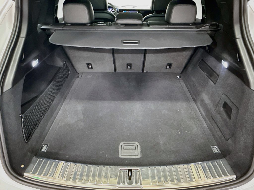 Certified 2025 Porsche Cayenne AWD/4WD image 27