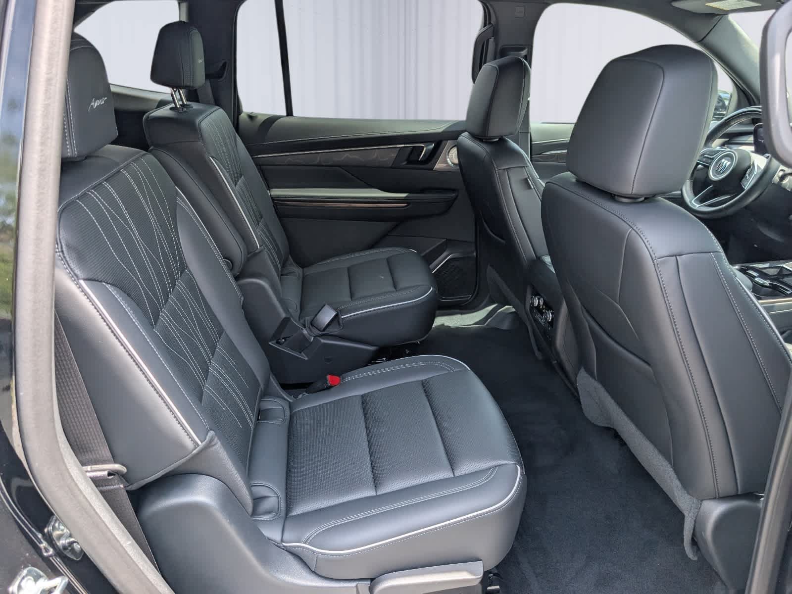 Certified 2025 Buick Enclave Avenir w/ Super Cruise Package FWD image 12