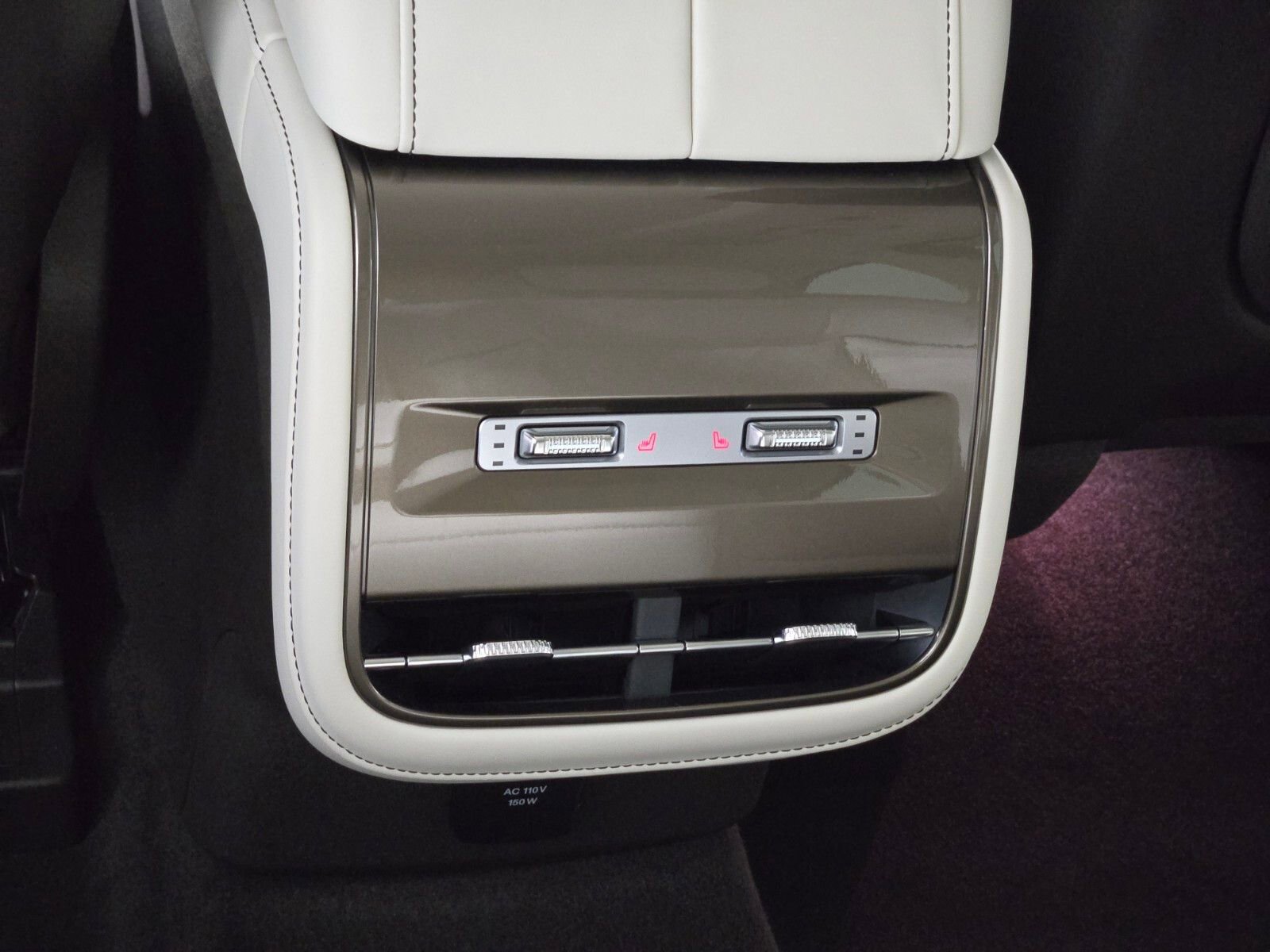 New 2026 Lincoln Nautilus Black Label w/ Jet Appearance Package image 17