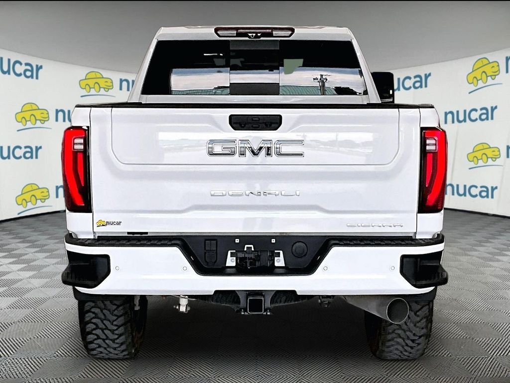 Used 2025 GMC Sierra 2500 Denali Ultimate AWD/4WD image 5
