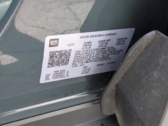 Used 2025 Chevrolet Trax LT image 30