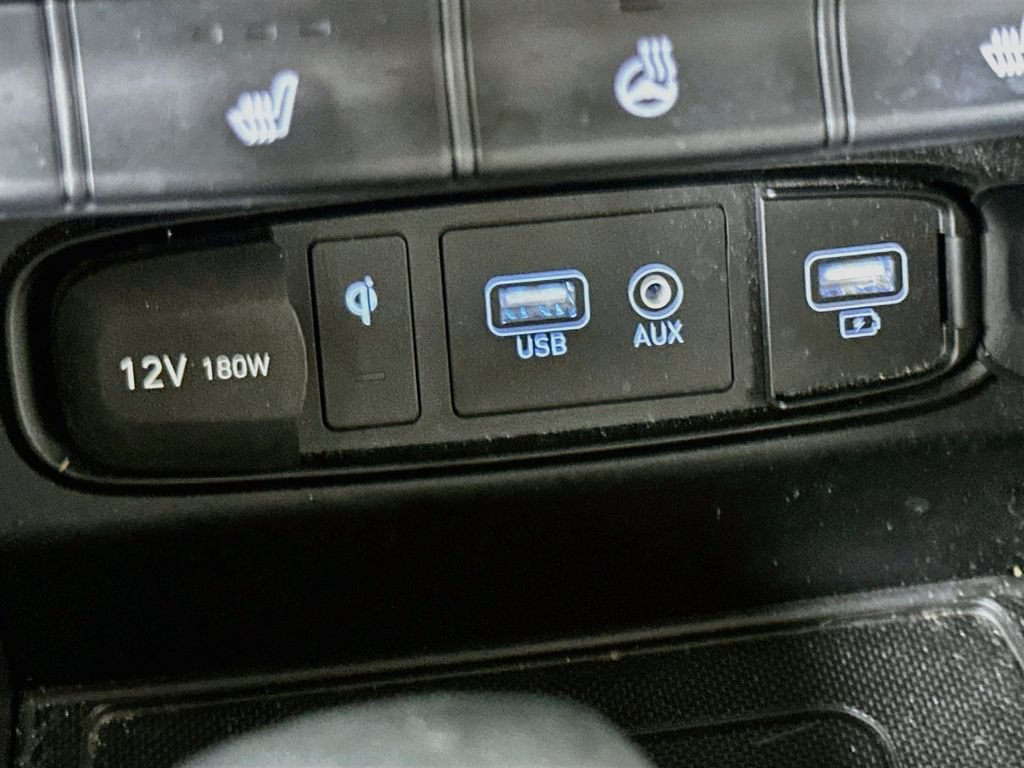 Used 2020 Hyundai Santa Fe Limited FWD image 35
