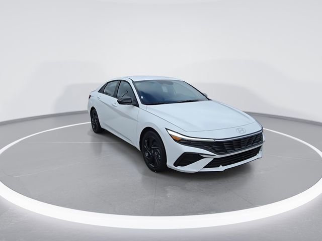 New 2026 Hyundai Elantra Sport image 2