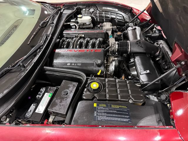 Used 2003 Chevrolet Corvette Coupe w/ Preferred Equipment Group RWD image 30