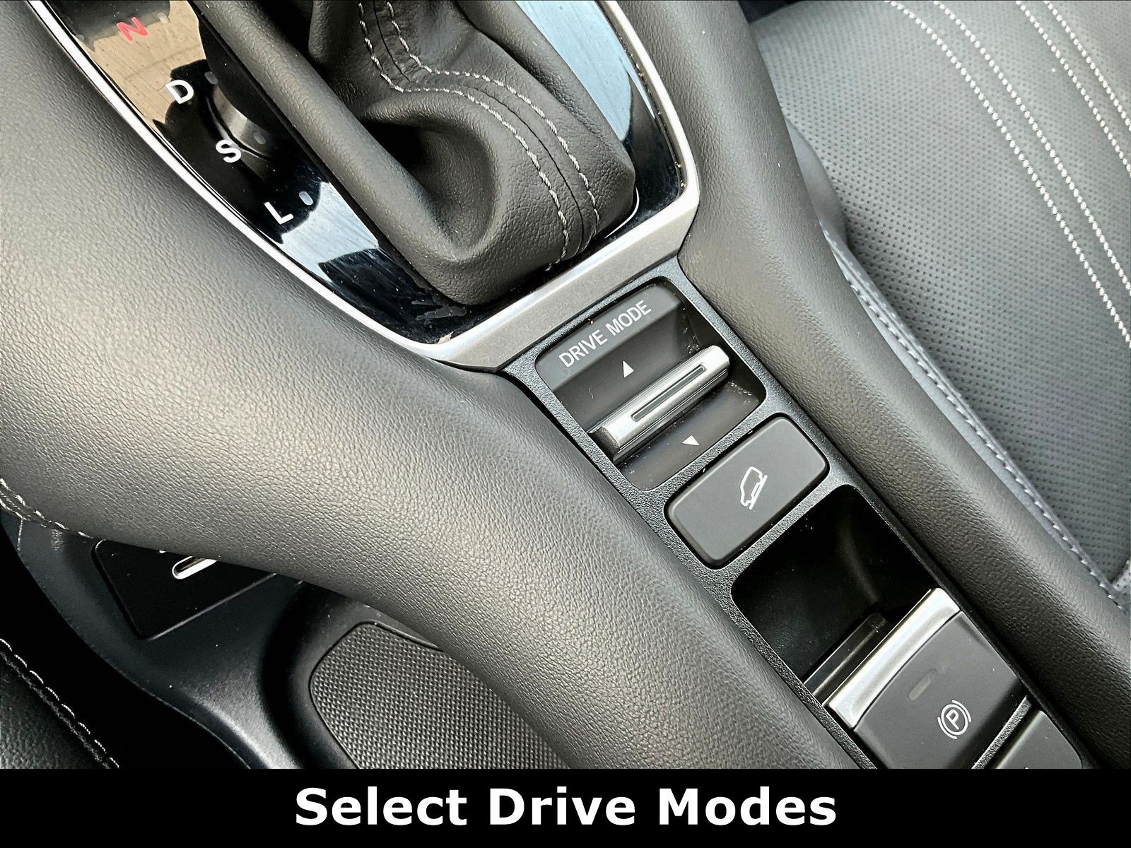 Used 2025 Honda HR-V EX-L image 14