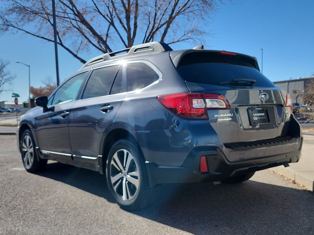 Used 2018 Subaru Outback 3.6R Limited image 8