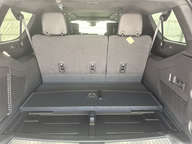 New 2026 GMC Yukon XL Denali w/ Denali Reserve Package RWD image 27