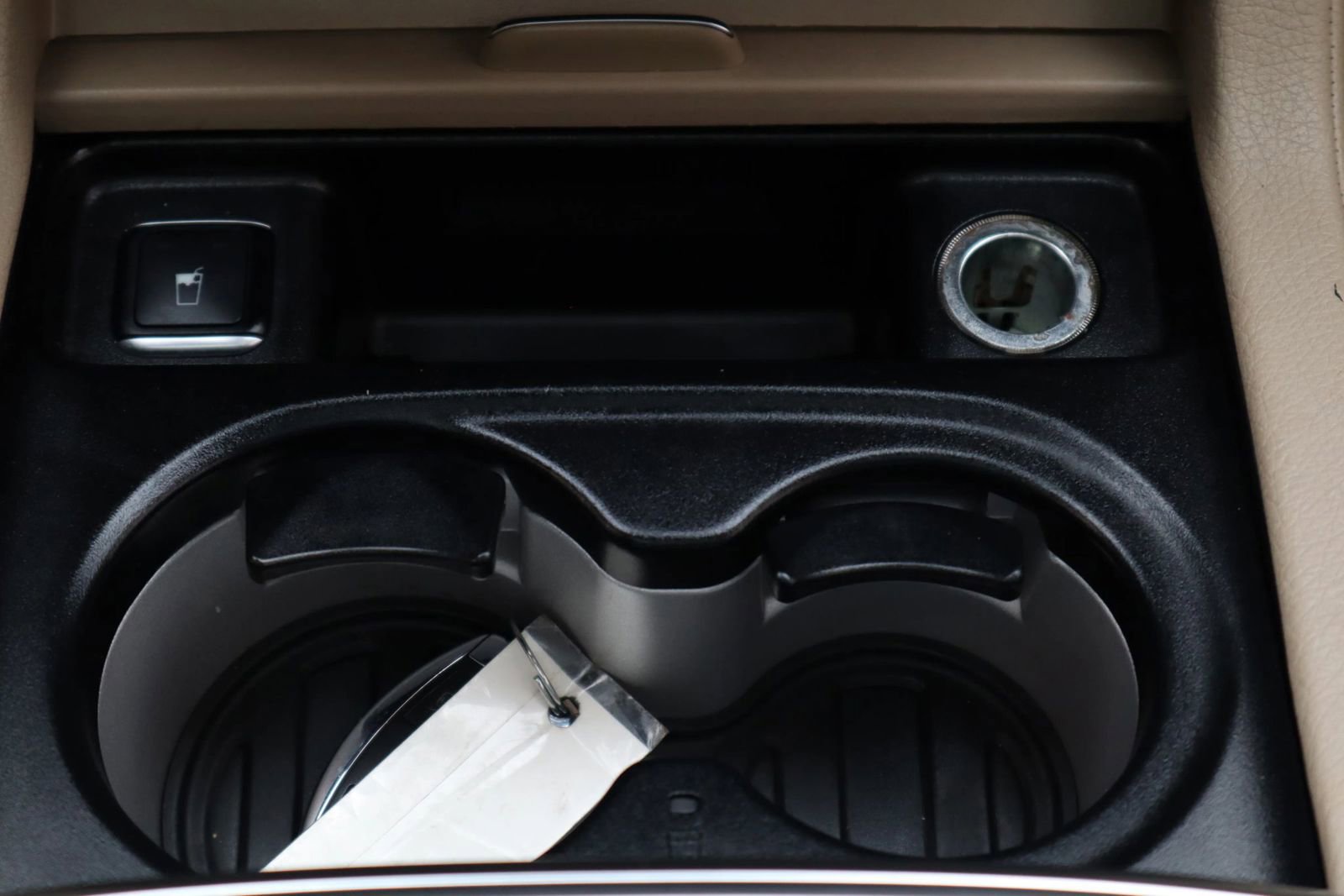 Used 2015 Mercedes-Benz GL 320 BlueTEC 4MATIC w/ Premium I Package image 33