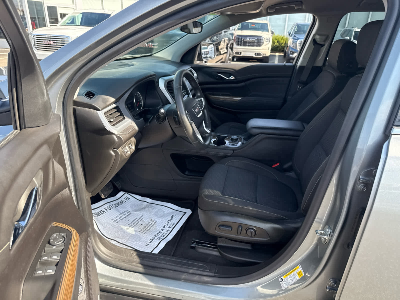 Used 2023 GMC Acadia SLE w/ Driver Convenience Package AWD/4WD image 14