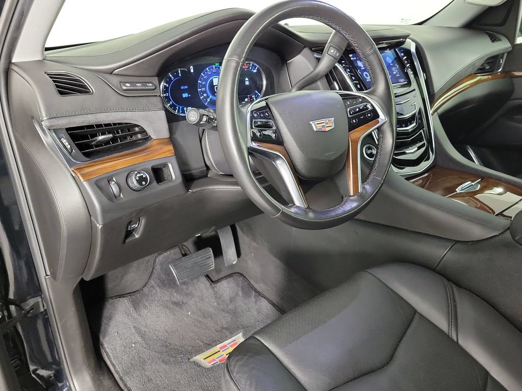 Used 2017 Cadillac Escalade Premium Luxury RWD image 19