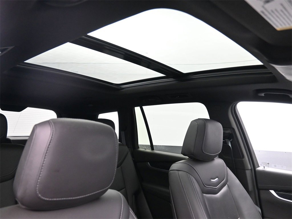 Certified 2023 Cadillac XT6 Premium Luxury image 24