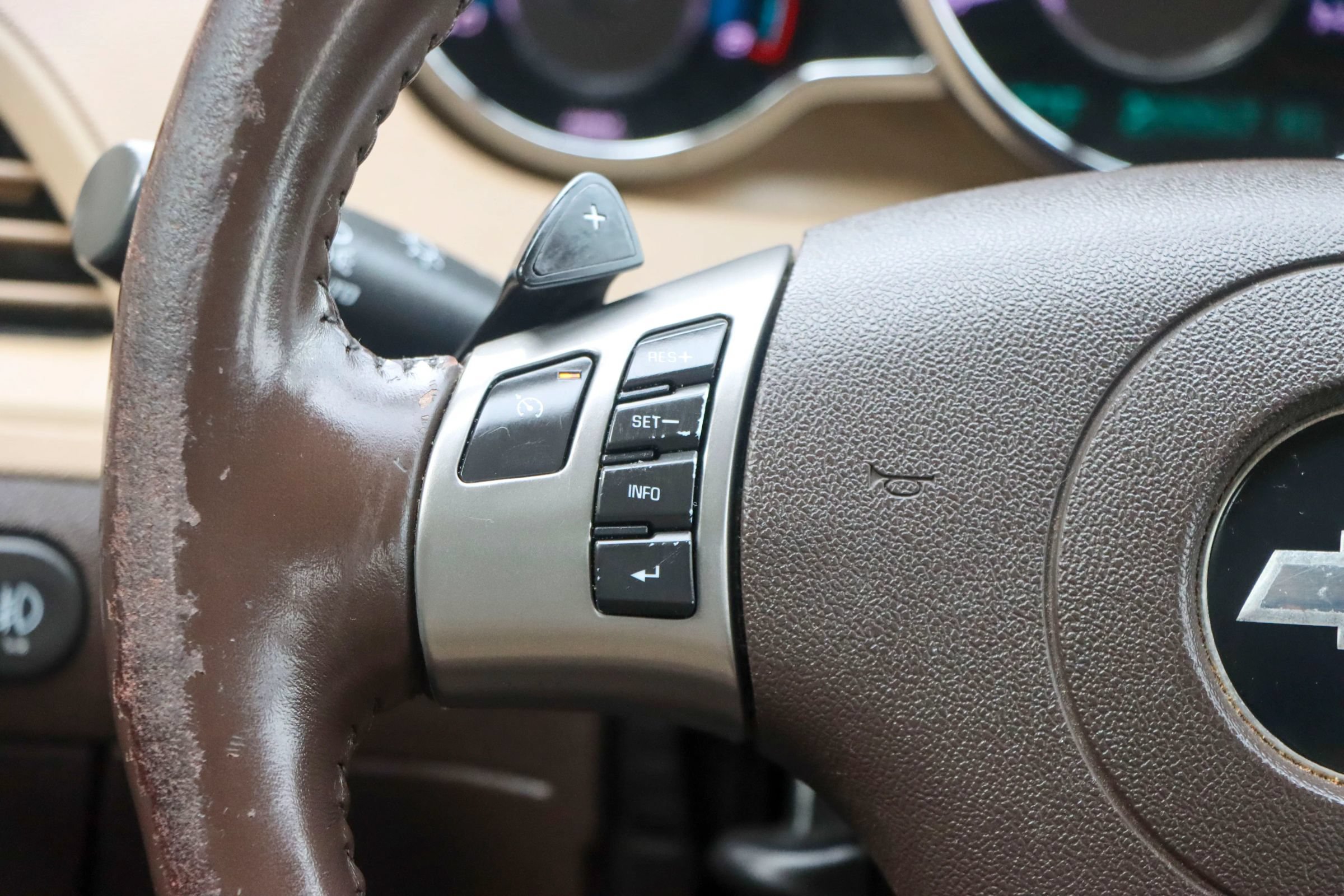 Used 2009 Chevrolet Malibu LTZ FWD image 28