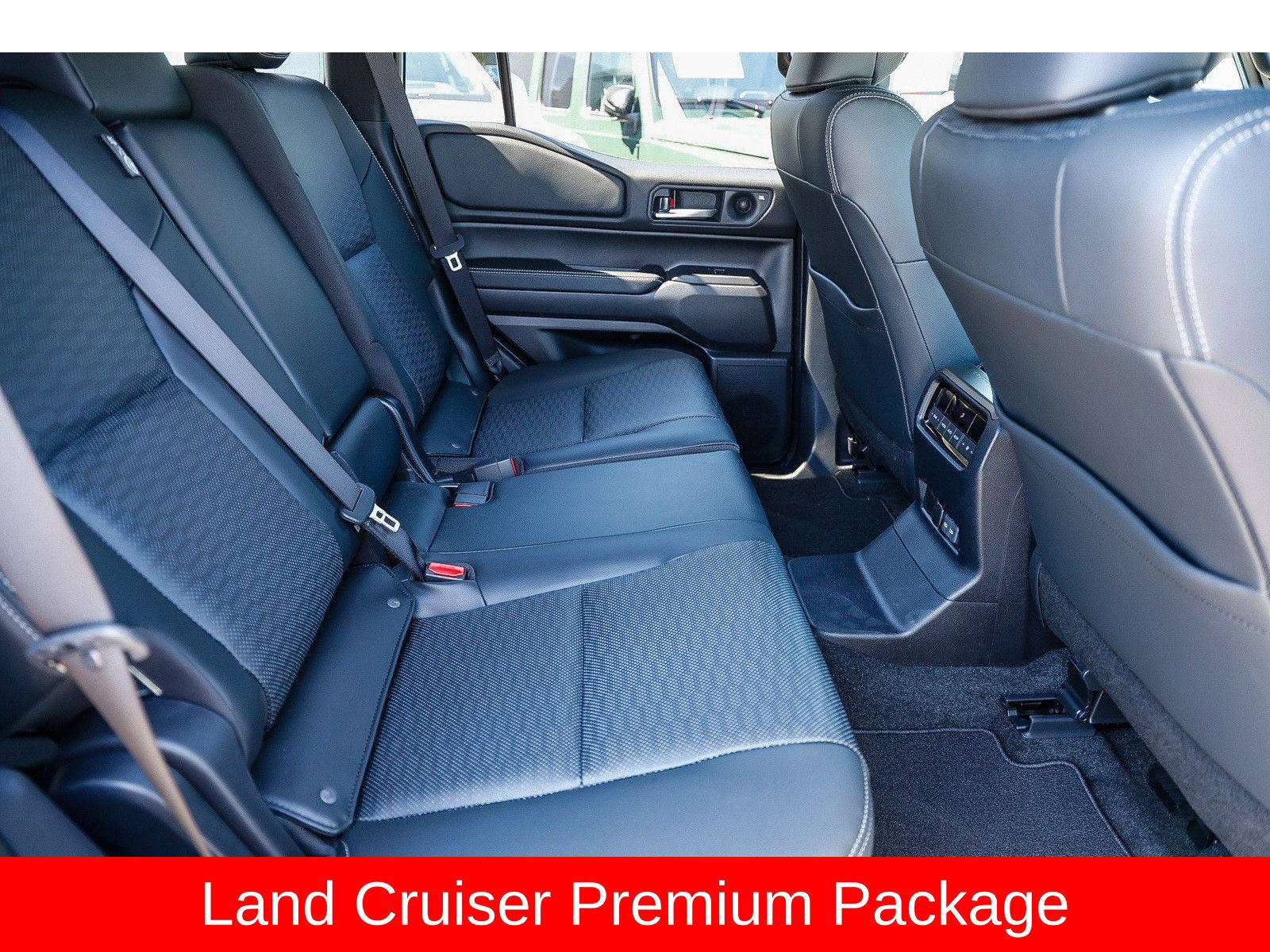 Used 2026 Toyota Land Cruiser w/ Premium Package AWD/4WD image 19