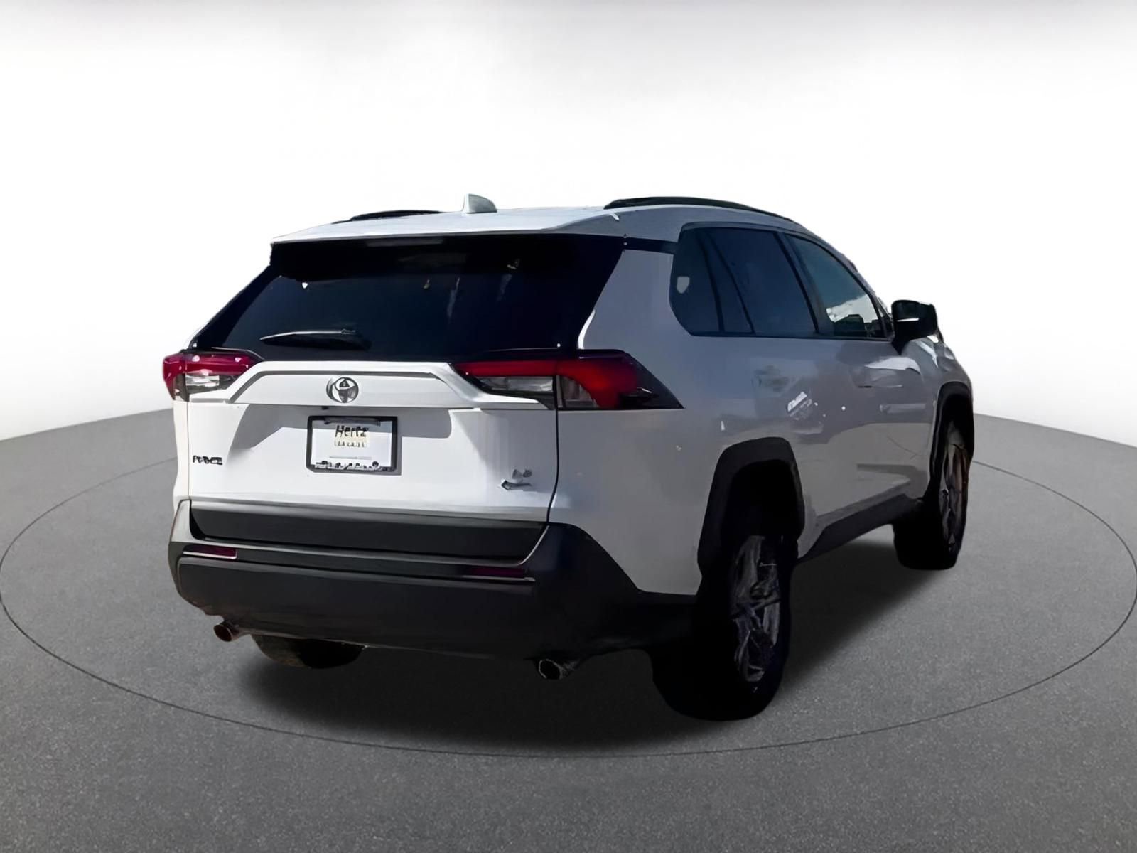 Used 2025 Toyota RAV4 LE image 11