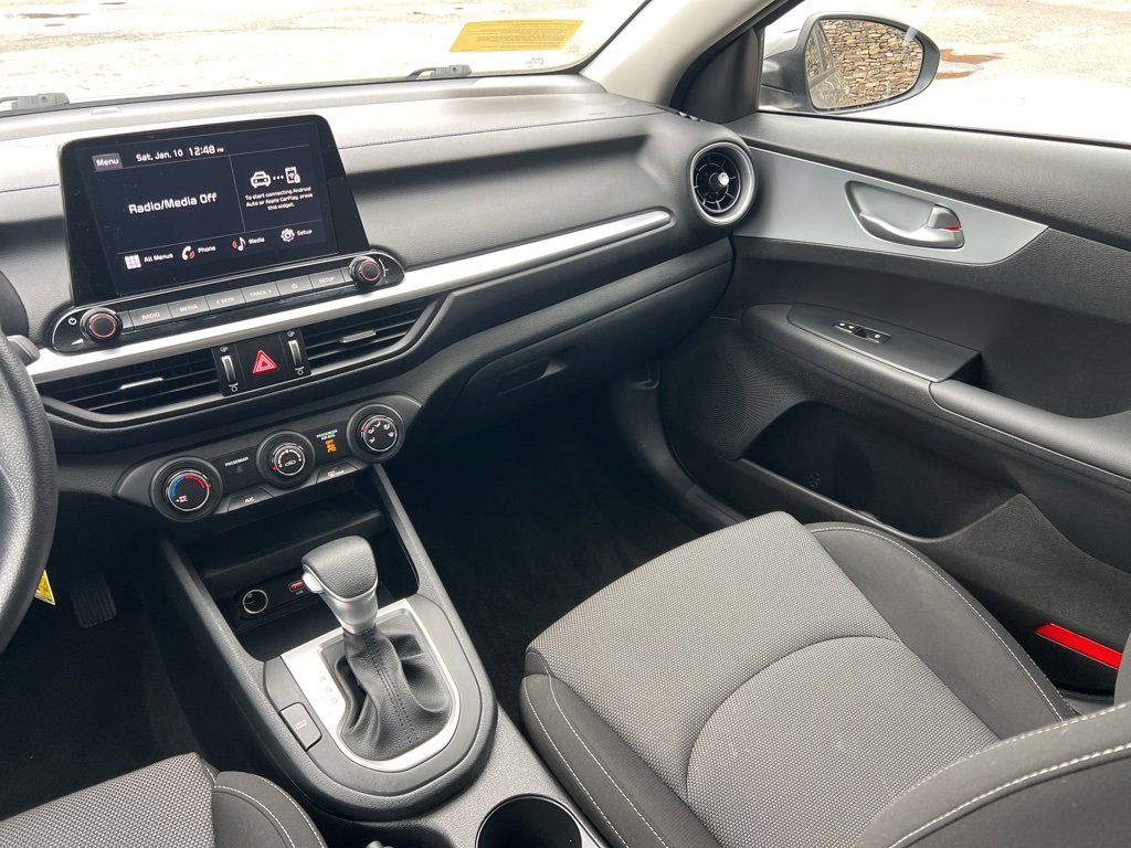 Certified 2023 Kia Forte LXS w/ LXS Technology Package image 21