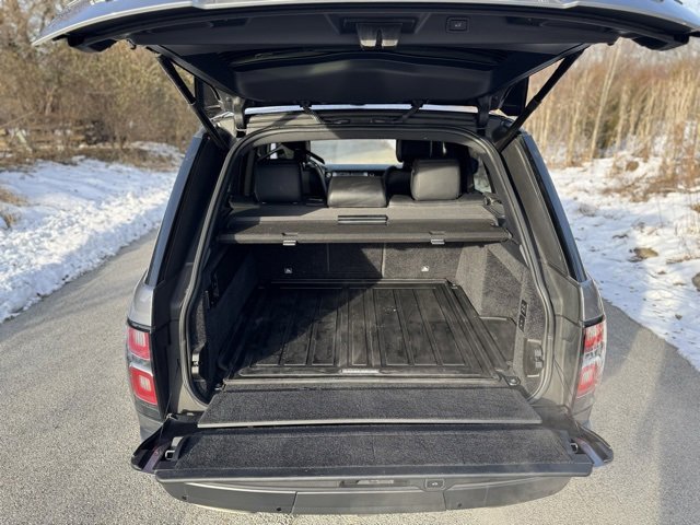 Used 2020 Land Rover Range Rover HSE image 7