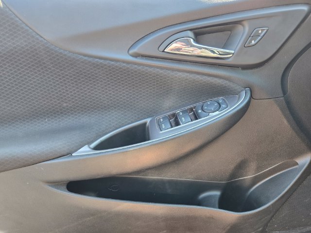 Used 2023 Chevrolet Malibu RS FWD image 33