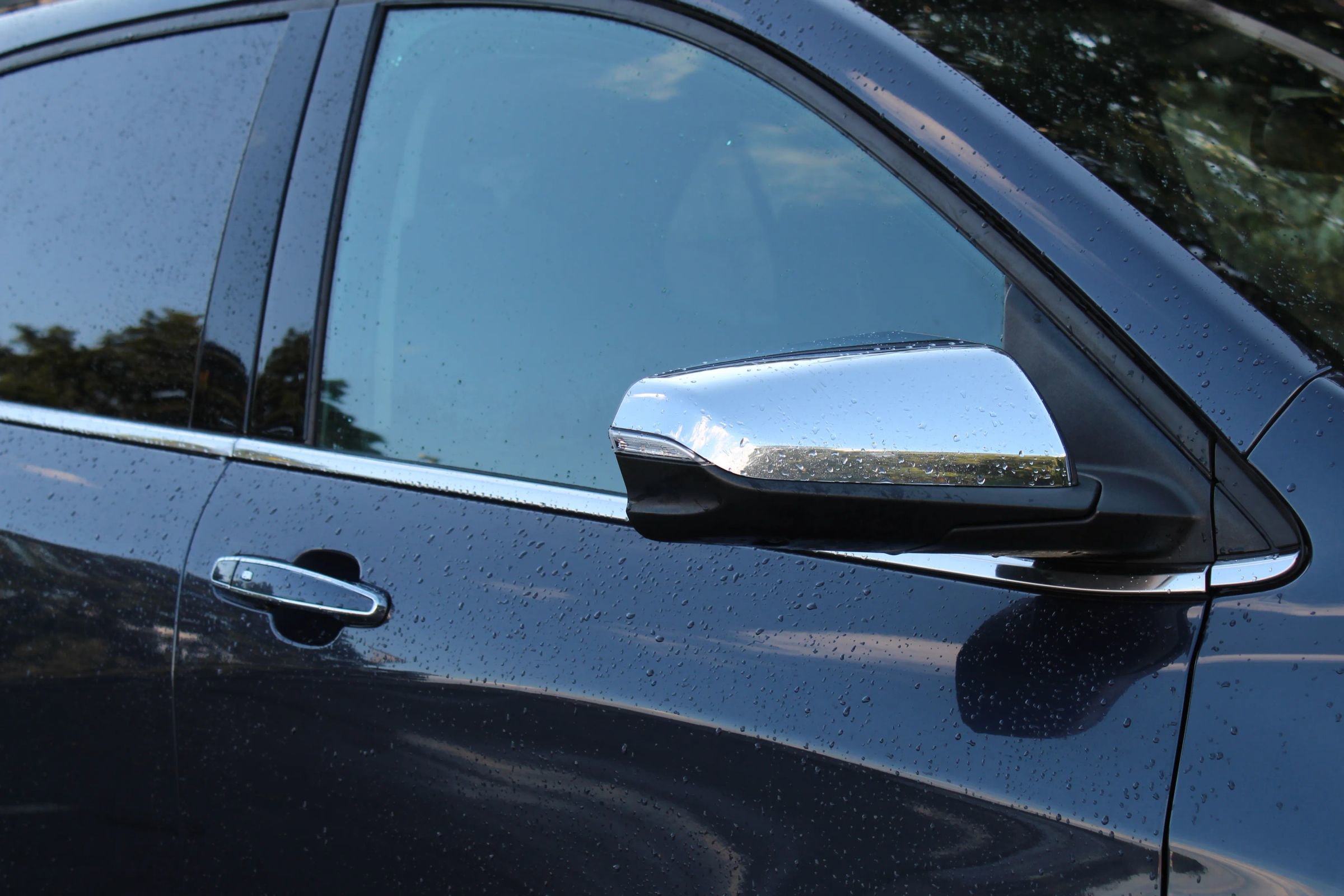 Used 2018 Chevrolet Equinox Premier image 48