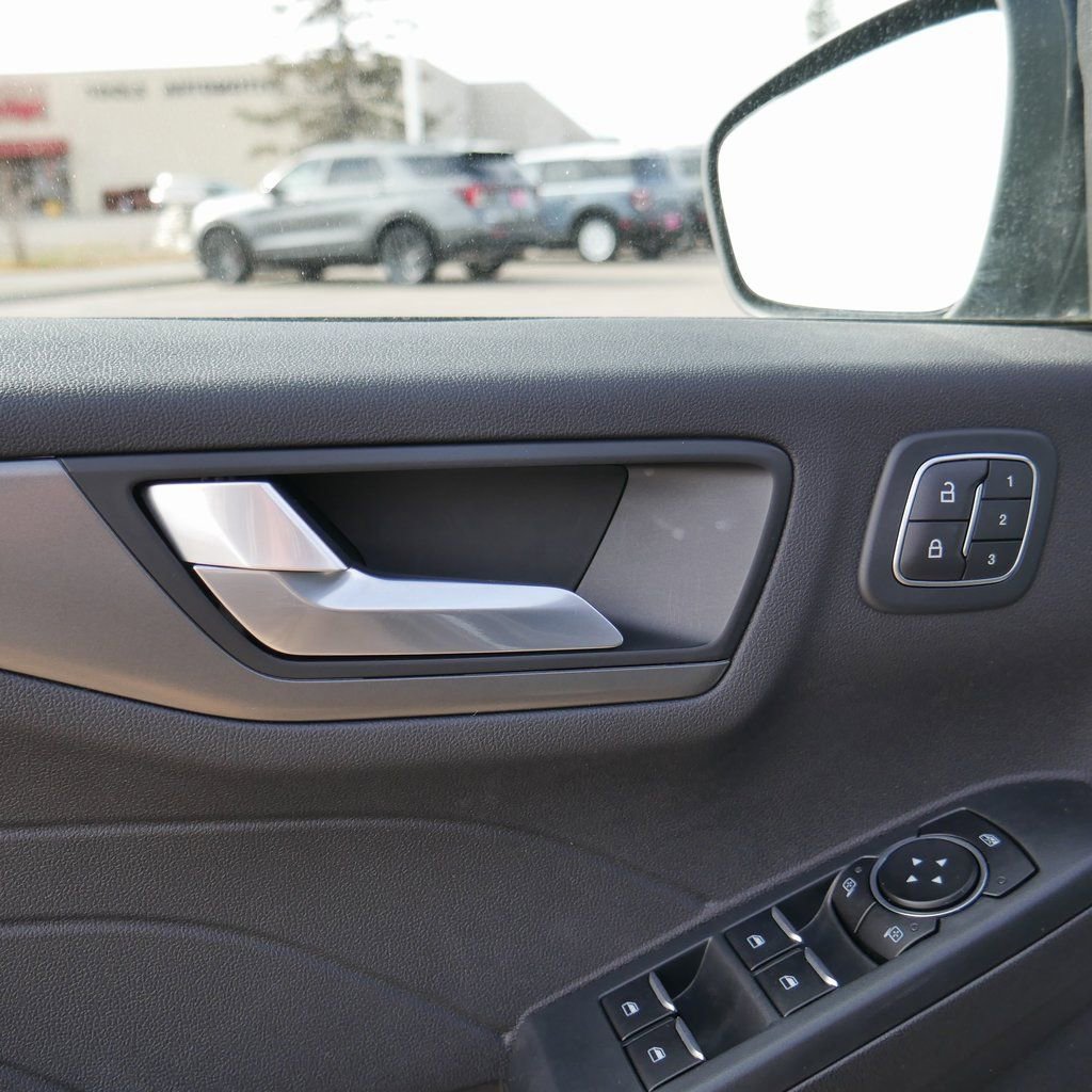 Used 2023 Ford Escape Active w/ Tech Pack #2 image 57