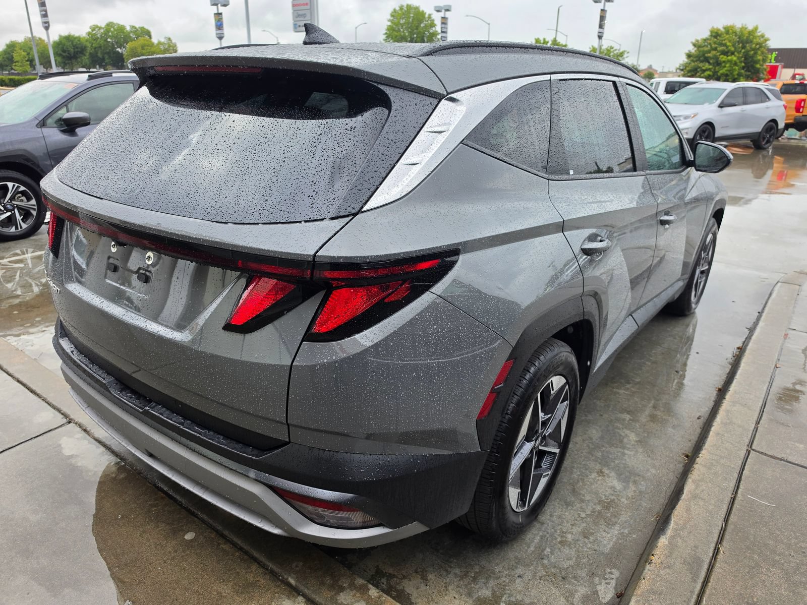Used 2025 Hyundai Tucson SEL FWD image 4