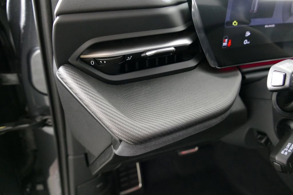 New 2026 Audi SQ5 Premium Plus image 18