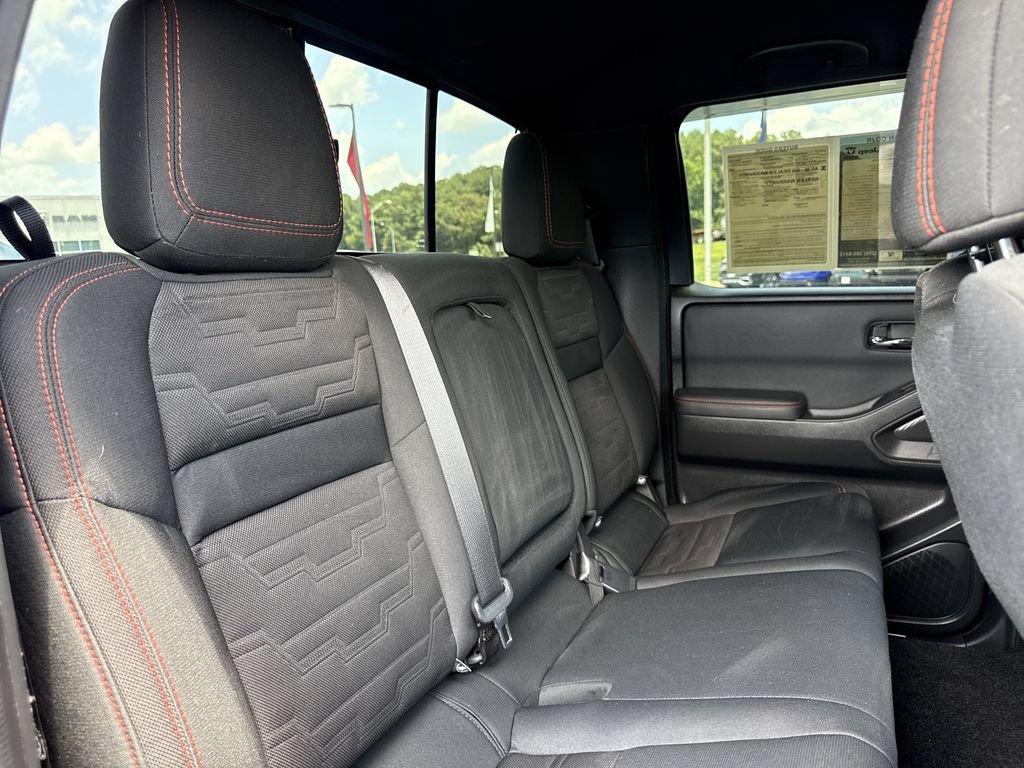 Used 2022 Nissan Frontier PRO-4X AWD/4WD image 33