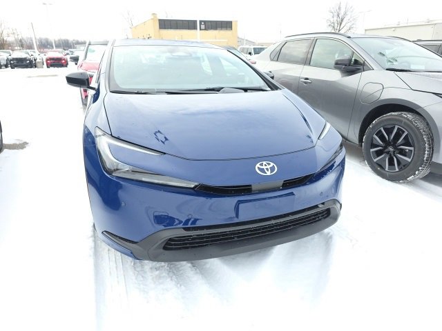 New 2026 Toyota Prius LE image 1