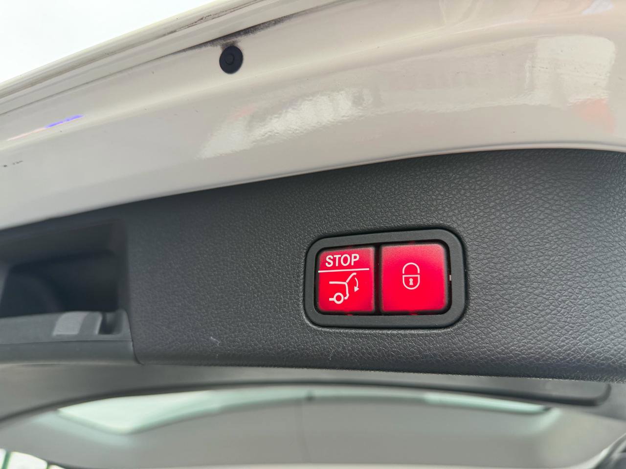 Used 2014 Mercedes-Benz GL 350 BlueTEC 4MATIC image 14