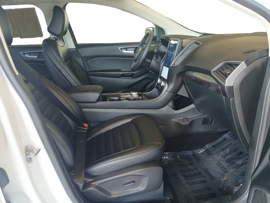 Used 2023 Ford Edge SEL AWD/4WD image 15