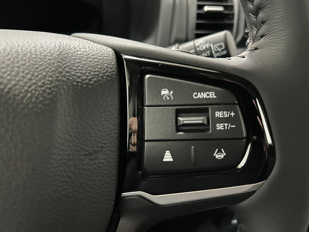 Used 2026 Honda Odyssey EX-L image 13